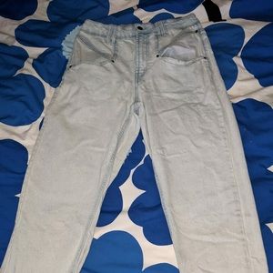 Light Wash Jeans